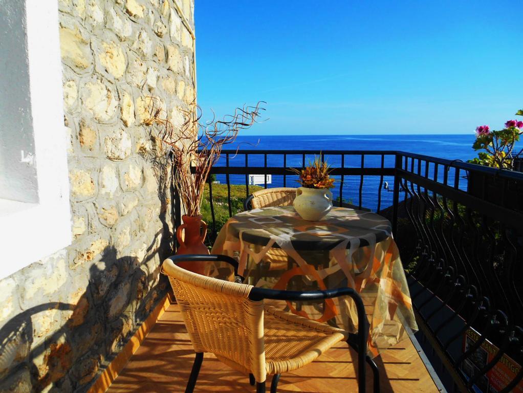 Apartments Zuto Ulcinj Eksteriør billede