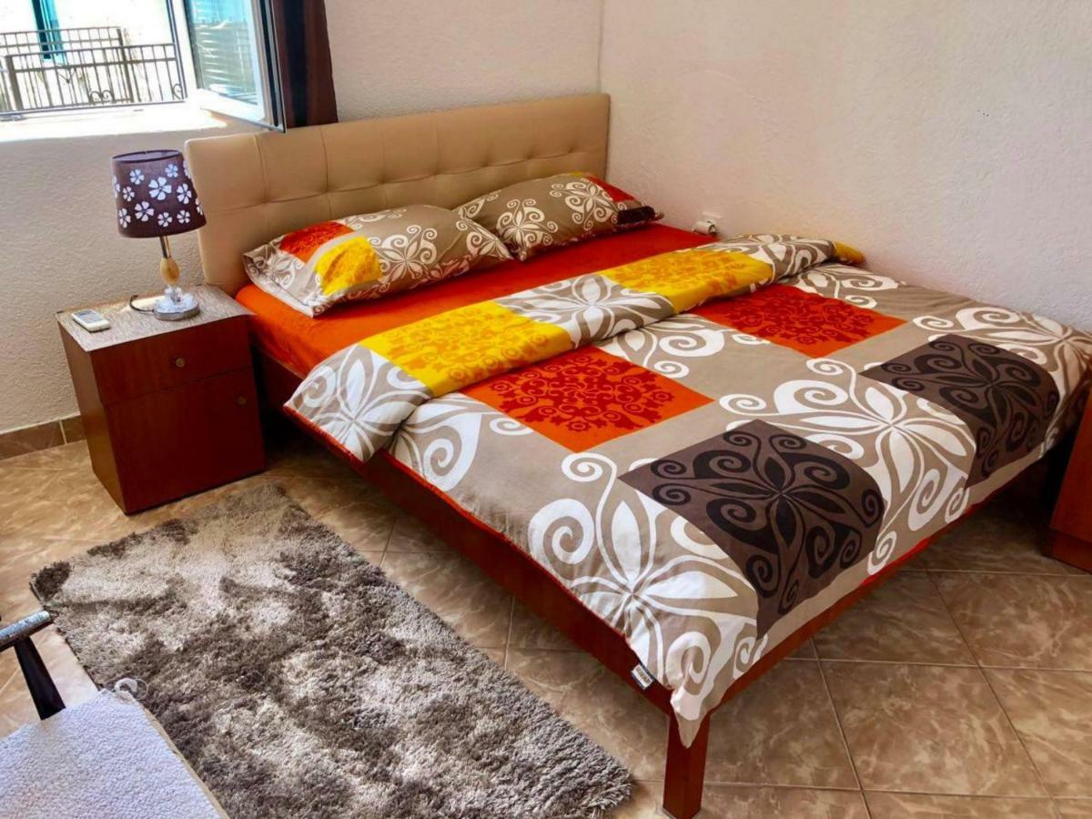 Apartments Zuto Ulcinj Eksteriør billede